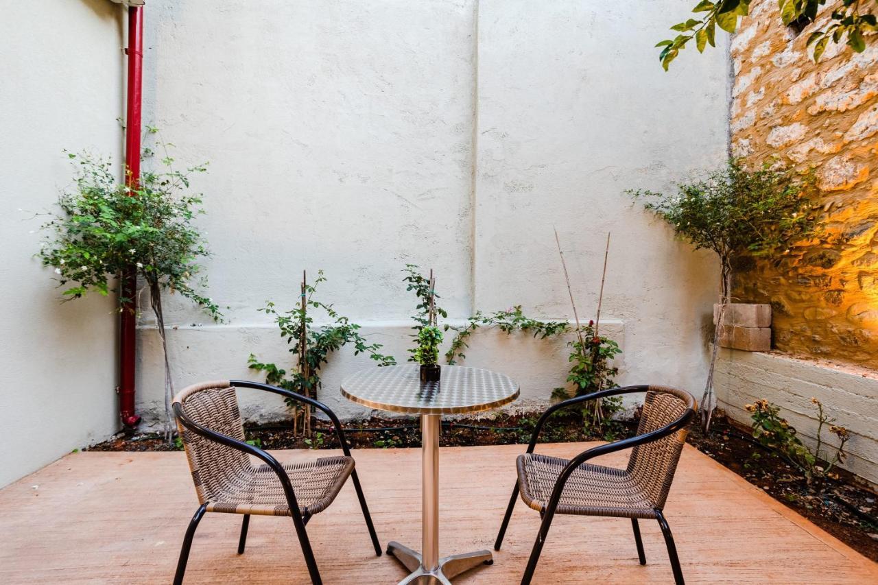 Uncover Kalamata'S Hidden Gem - Cosy City Nest エクステリア 写真